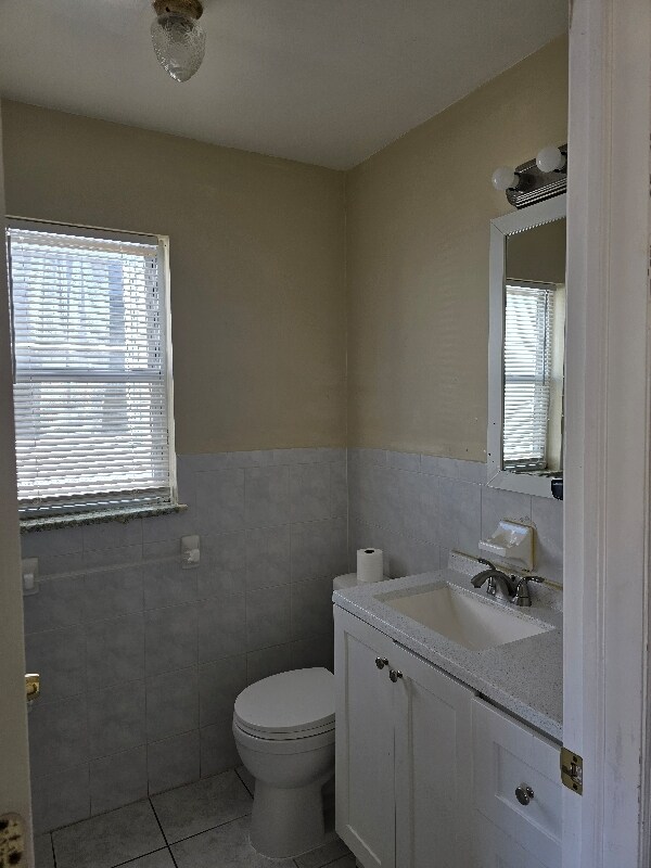 Building Photo - 15 Longworth St