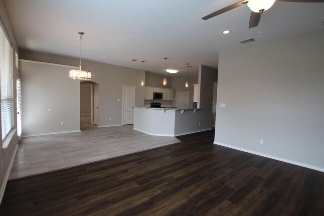 Building Photo - Lease Takeover Opportunity! Stunning 3 bed...