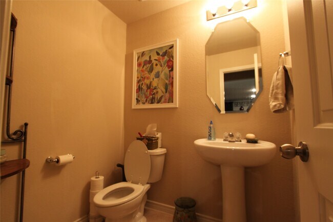 Building Photo - 17614 Glade Landing Ln