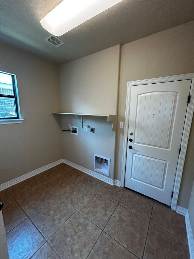 Building Photo - Beautiful Home for rent in Stillwater Ranch