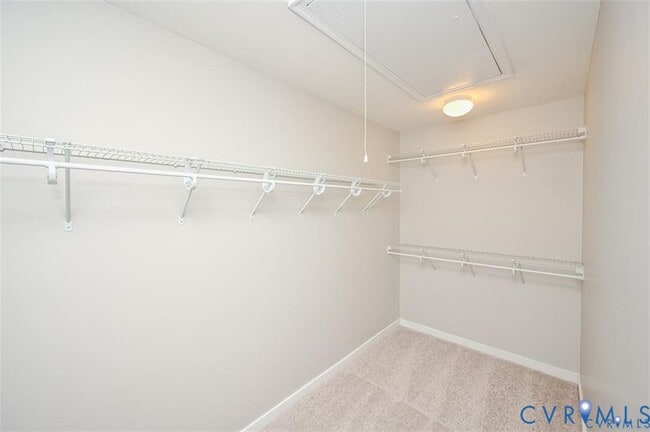 Building Photo - 8090 Manton Ct