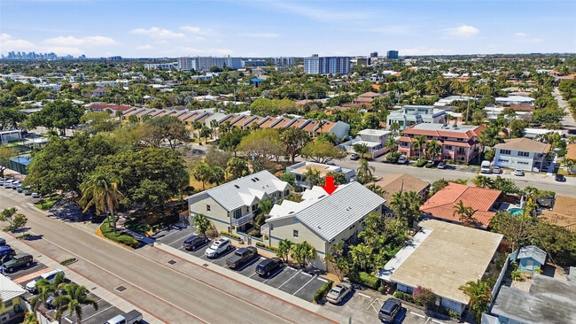 Building Photo - 4525 Bougainvilla Dr