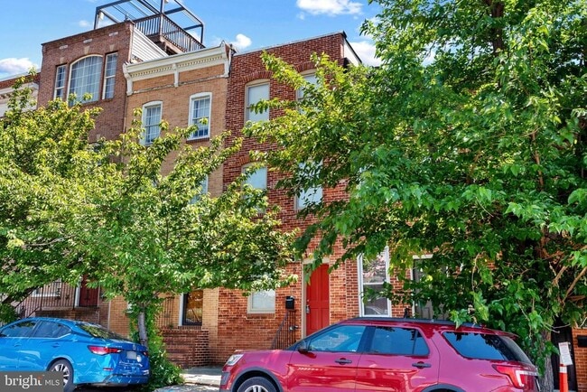 Building Photo - 513 S Chester St