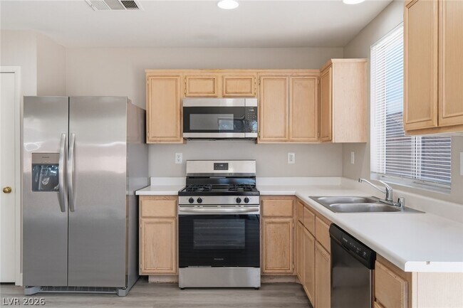 Building Photo - 5797 Dana Rogers Dr