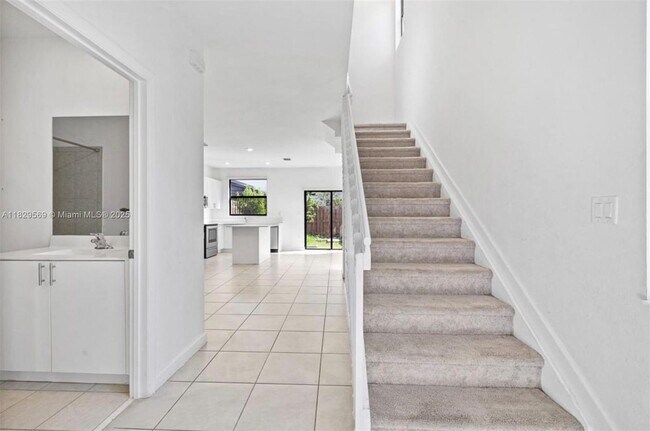 Building Photo - 11763 SW 246 Terrace