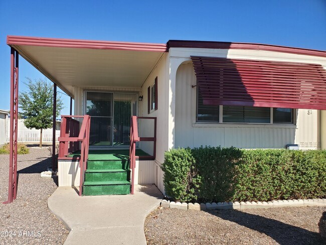 Building Photo - 2650 W Union Hills Dr