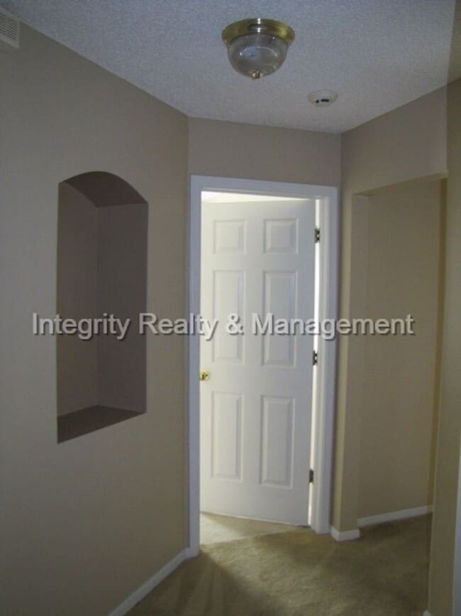 Building Photo - 3 bed - 2 bath in Middleburg, FL