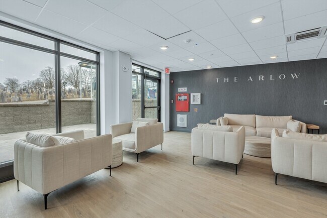 Building Photo - 375 Cummins Hwy