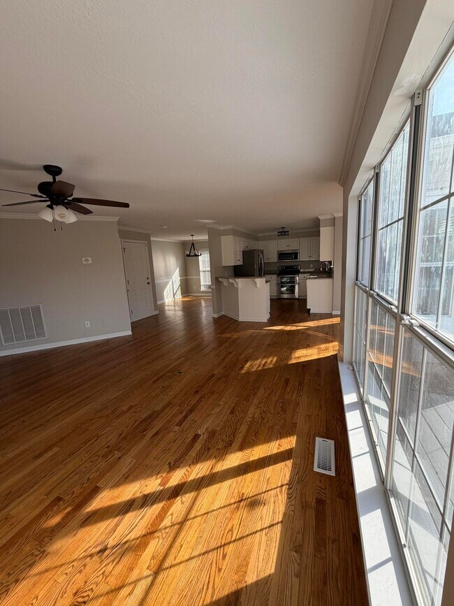 Building Photo - 516 Granite Point