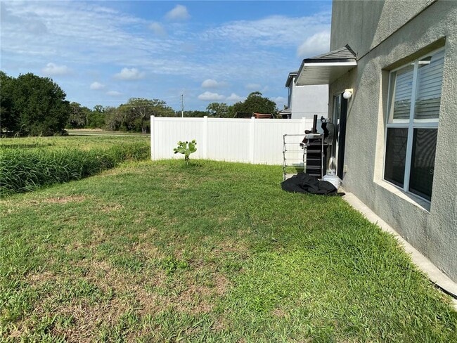 Building Photo - 2044 Portcastle Cir