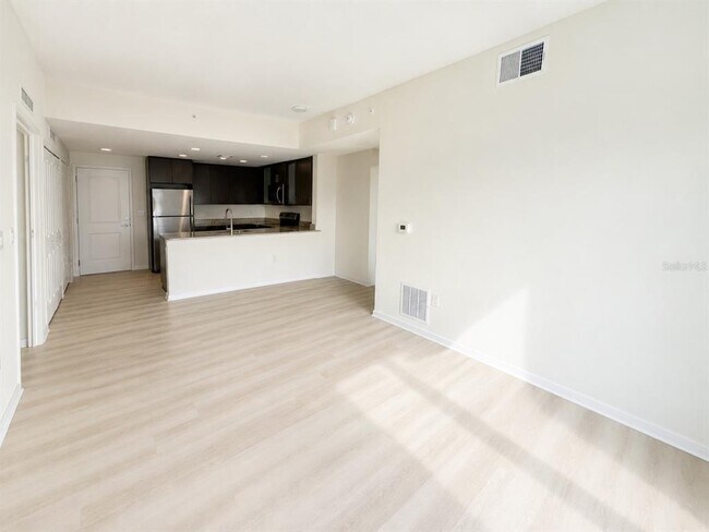 Building Photo - 5563 Millennia Park Dr