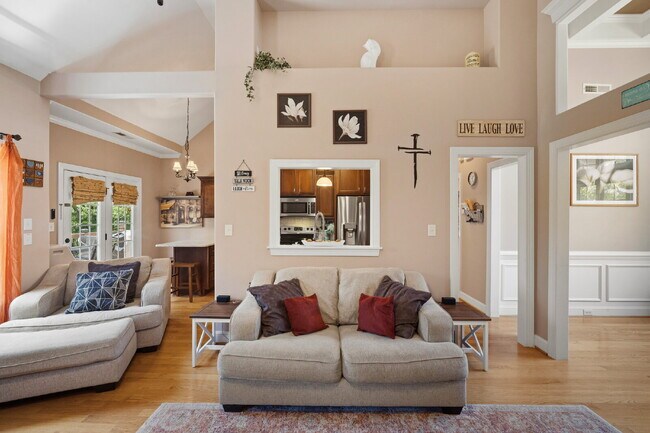 Building Photo - Furnished Pet Friendly Rental in Davie County with Flexible Lease Length!