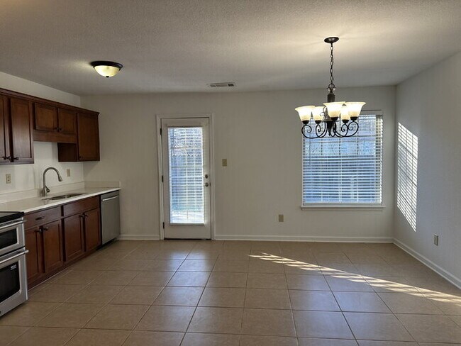 Building Photo - 321 Switchgrass Cove