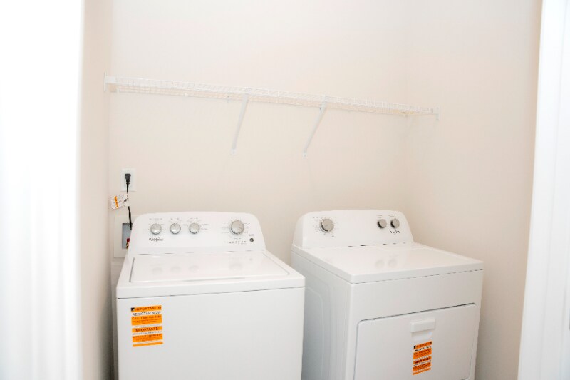 Building Photo - 217 Giant Oak Ave