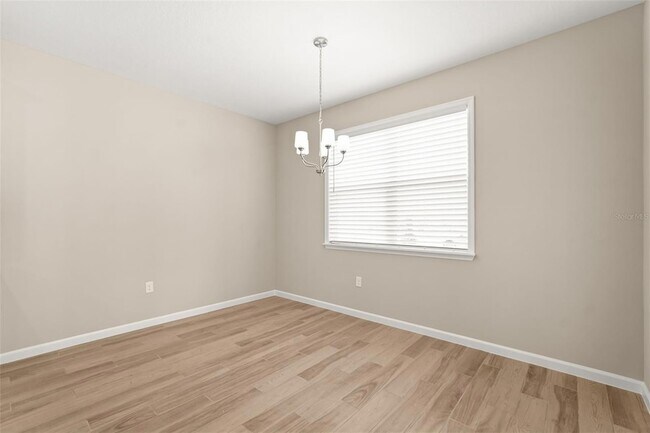 Building Photo - 17055 Haggerty Hollow Dr