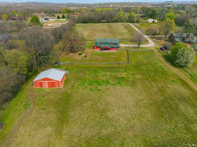 Building Photo - 9224 W 1st St