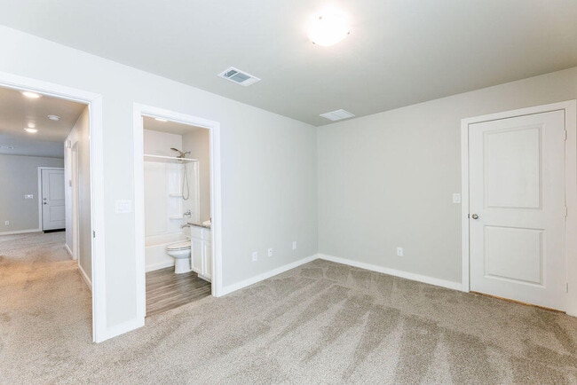 Building Photo - 7535 32nd St