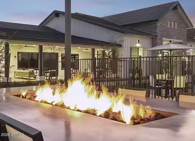 Building Photo - 3274 W Stradling Ave