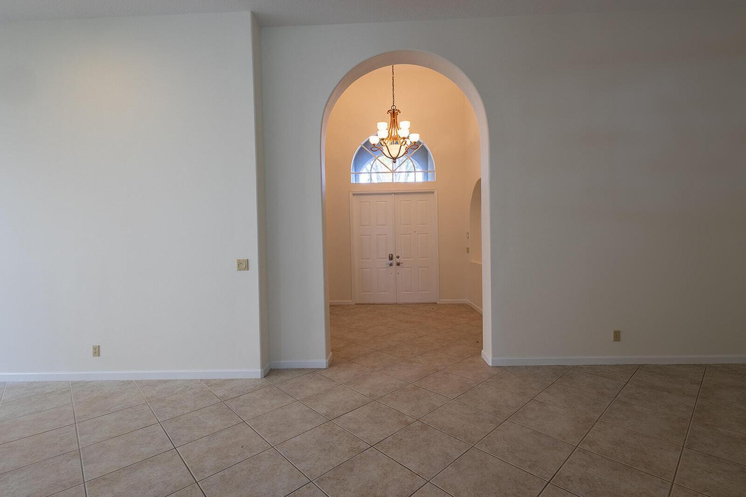 Building Photo - 6428 Garden Ct