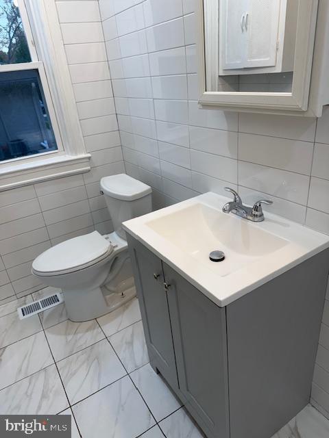 Building Photo - 1072 Parkway Ave