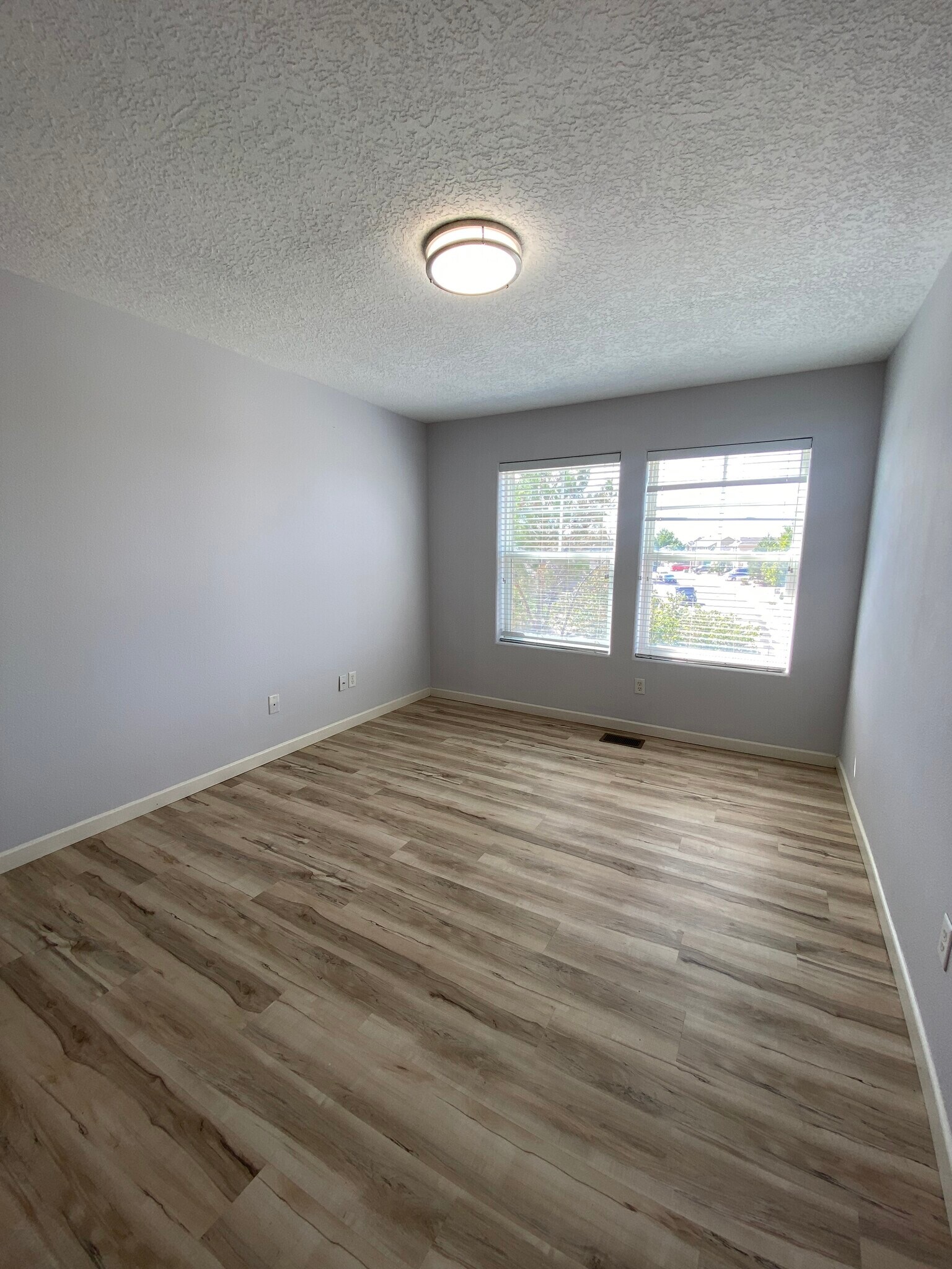 Building Photo - 10552 Cadiz St NW