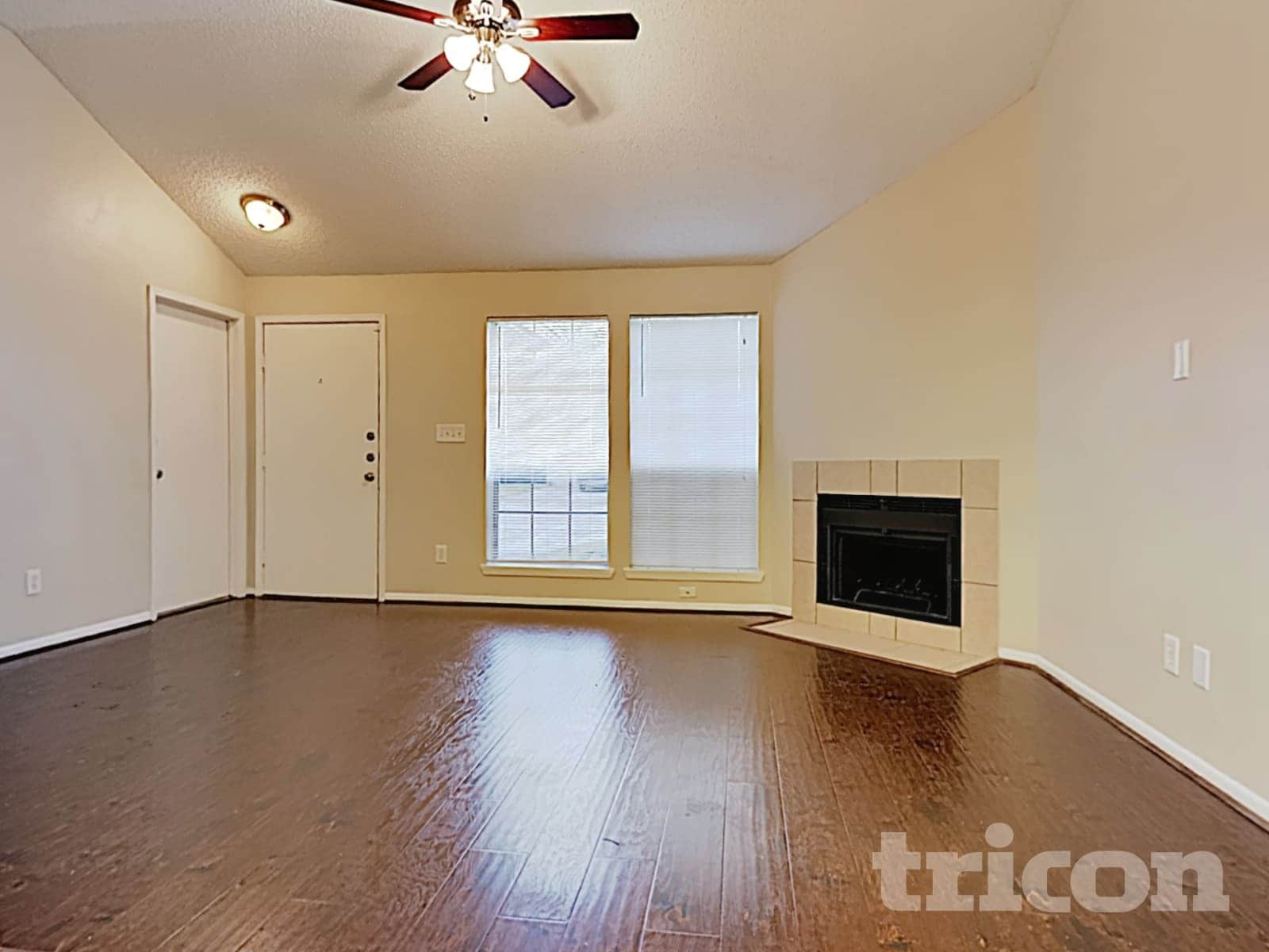 Building Photo - 7814 Eastern Bluebird Dr