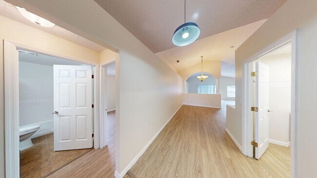 Building Photo - Beautiful 4Bed/ 2Bath Home in Doral Pointe - Kissimmee!!!