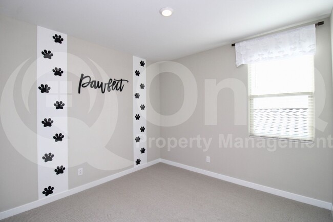 Building Photo - 4119 N 93rd Ln