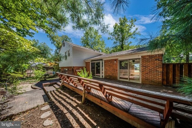 Building Photo - 6715 Tildenwood Ln
