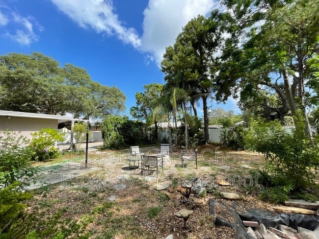 Building Photo - 2797 Renatta Dr