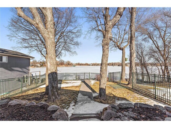 Building Photo - 4440 Denbigh Rd