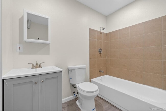 Building Photo - 149 Lewis Ln