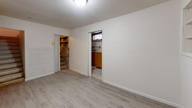 Building Photo - 507 8th Ave SW