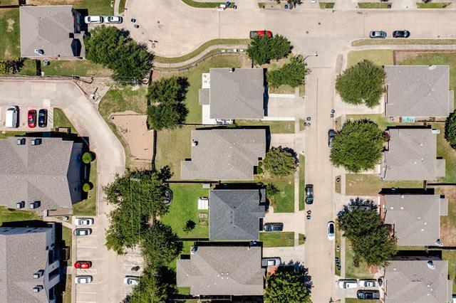 Building Photo - 3221 Kennedy Dr