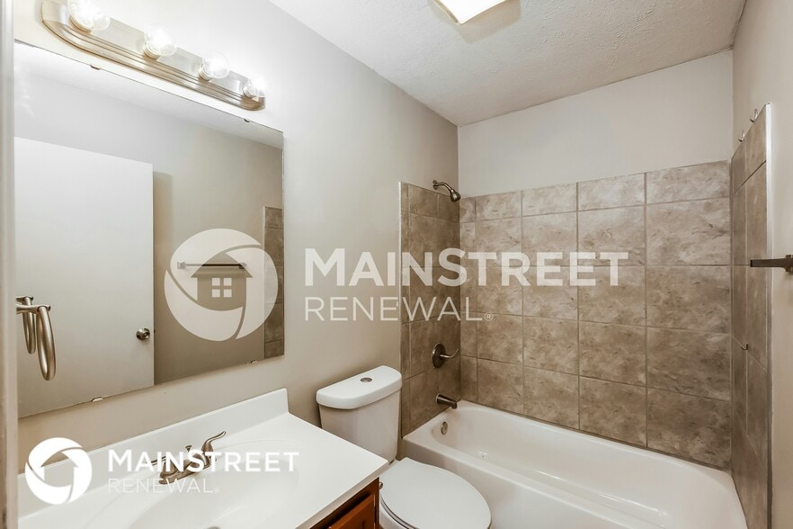 Building Photo - 3253 Cherry Lake Rd