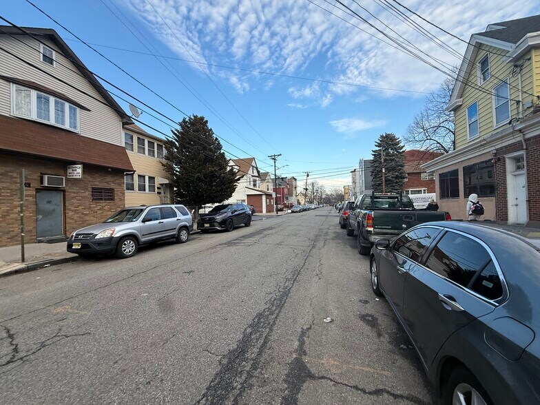 Building Photo - 71 Passaic St