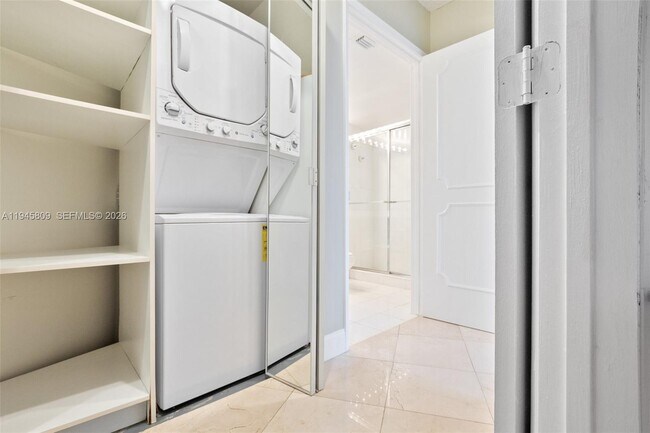 Building Photo - 3400 NE 192 St