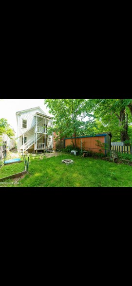 Building Photo - 1834 Highland Ave