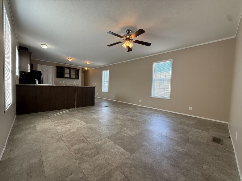 Building Photo - 71601 St David Ct