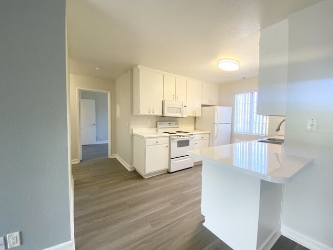 Floorplan - Chateau Spring Gardens Apartments