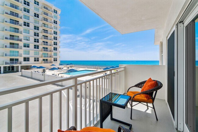 Building Photo - 4511 S Ocean Blvd