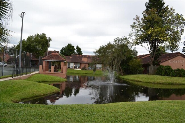 Building Photo - 603 Grenadine Ct