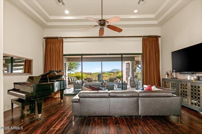 Building Photo - 14317 E Lowden Ct