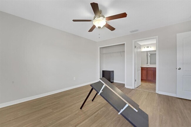 Building Photo - 6477 Sedgeford Dr
