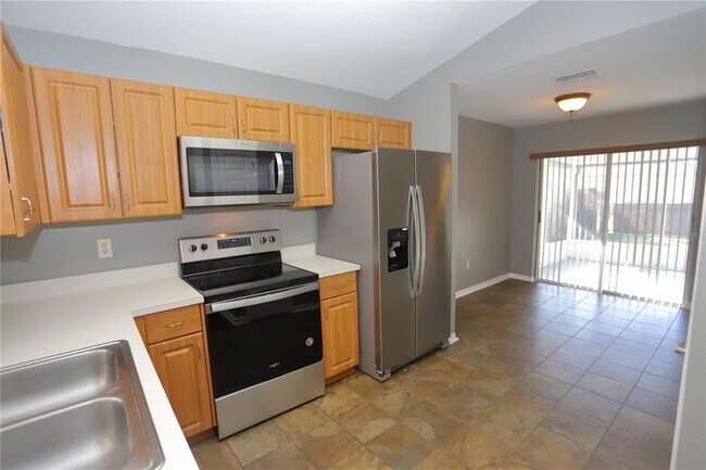 Building Photo - 5826 Tanagerlake Rd