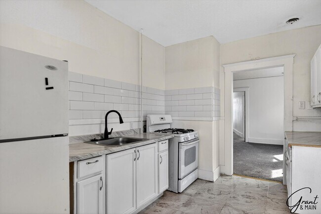 Building Photo - 72-74 Pilgrim St. - TLVN Properties LLC