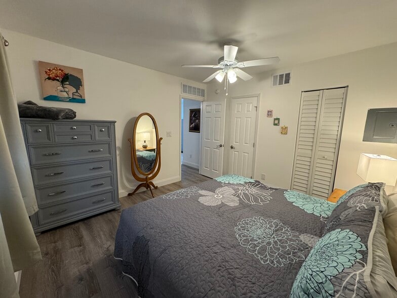 Building Photo - 2590 First St