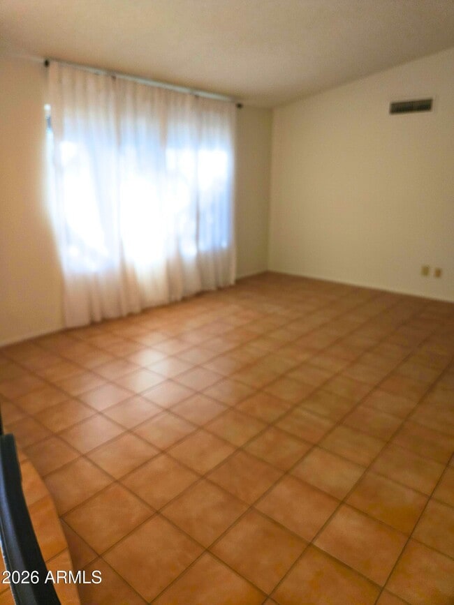 Building Photo - 8026 E Krail St