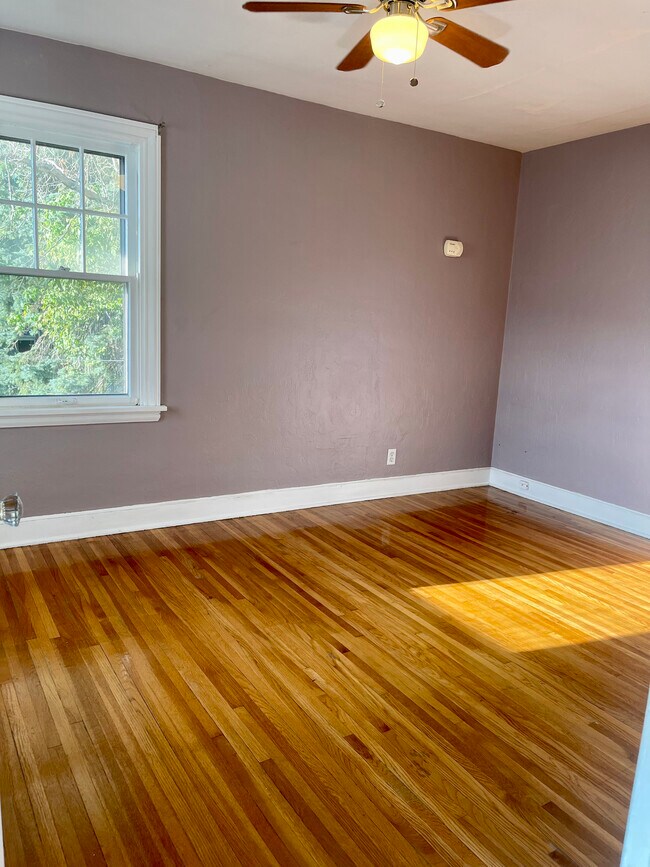 Building Photo - 515 E William St