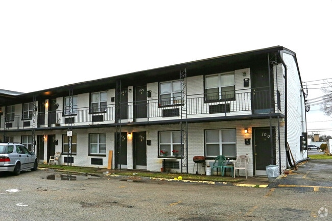 Building Photo - Summerfield